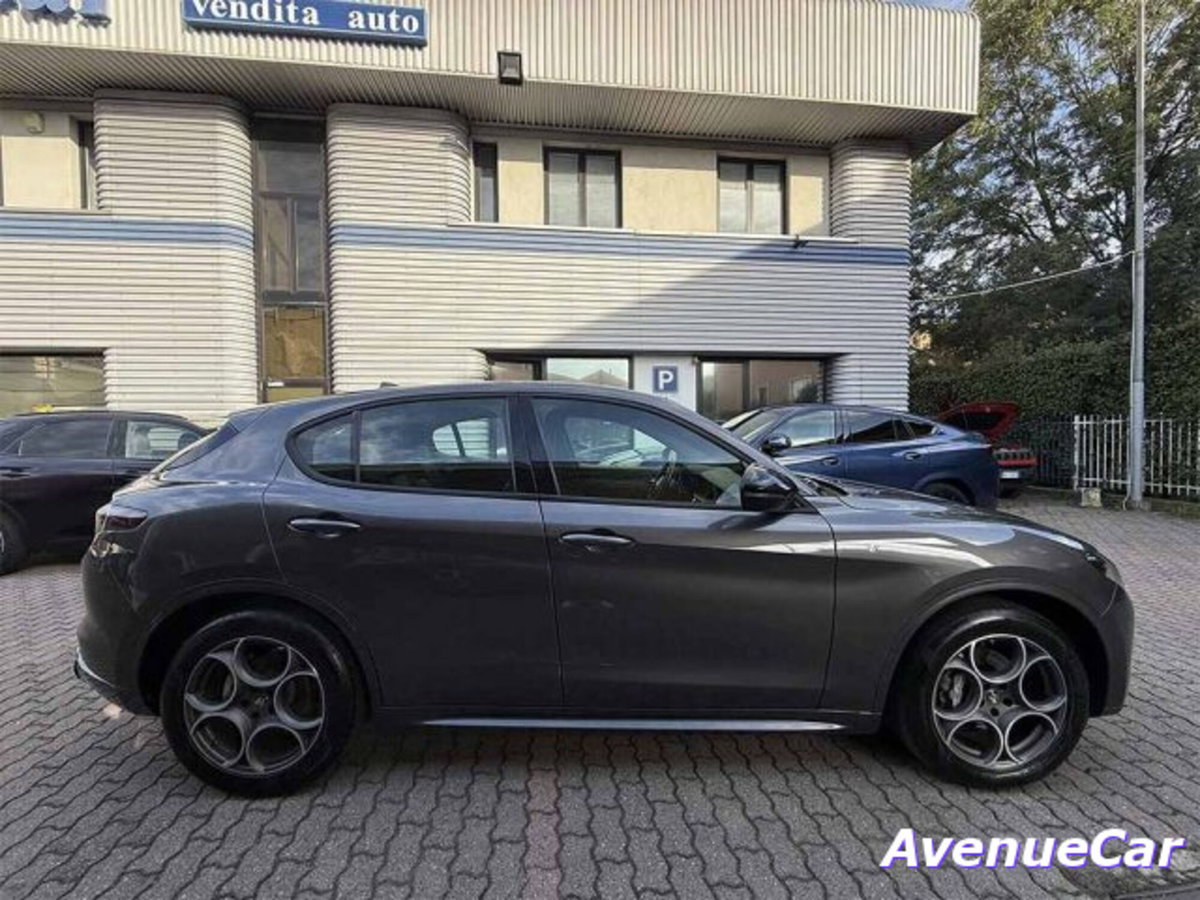 Alfa Romeo Stelvio Stelvio 2.2 Turbodiesel 210 CV AT8 Q4 Veloce (4)