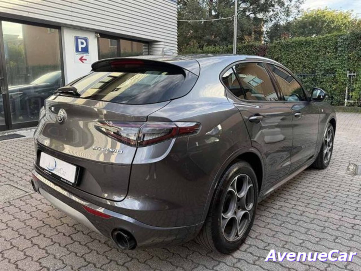 Alfa Romeo Stelvio Stelvio 2.2 Turbodiesel 210 CV AT8 Q4 Veloce (5)