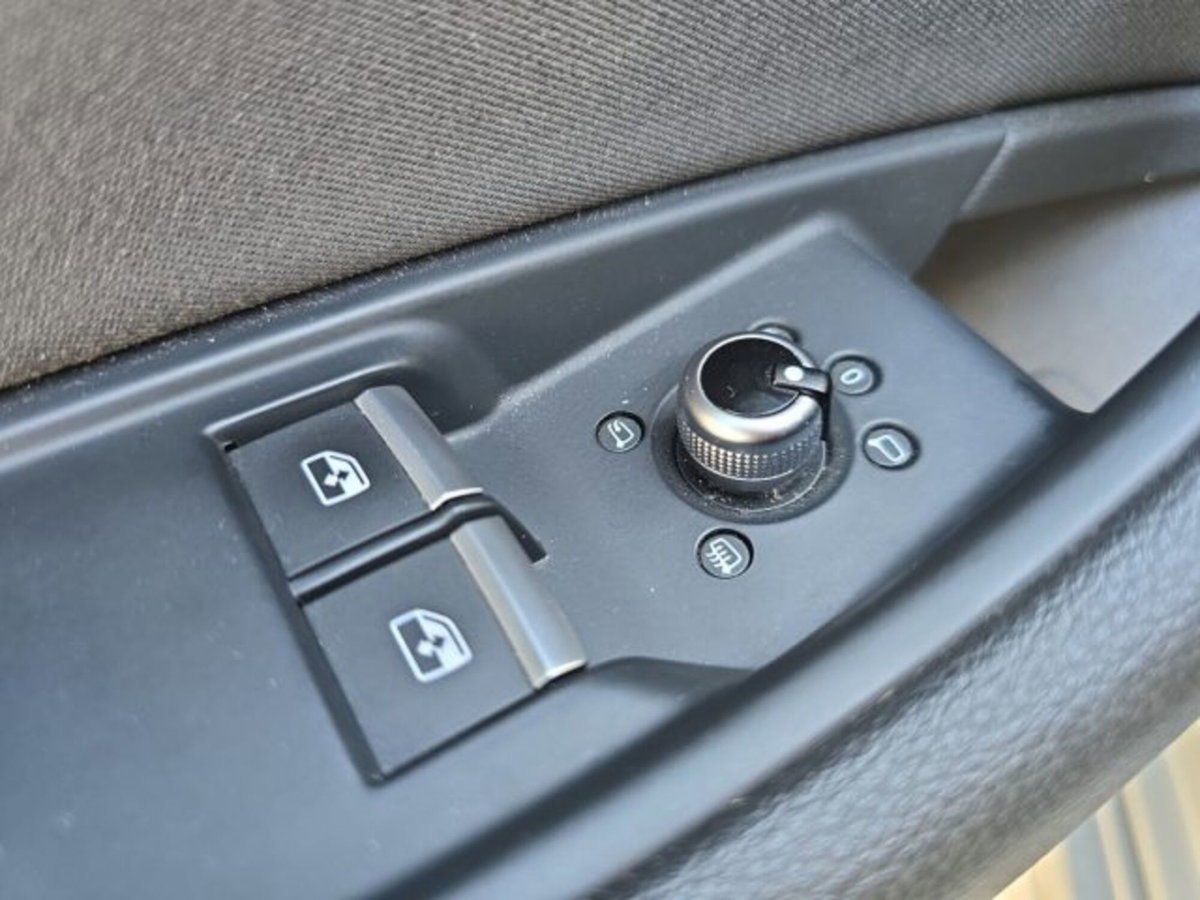 Audi A5 Coupé 35 TDI S tronic (17)