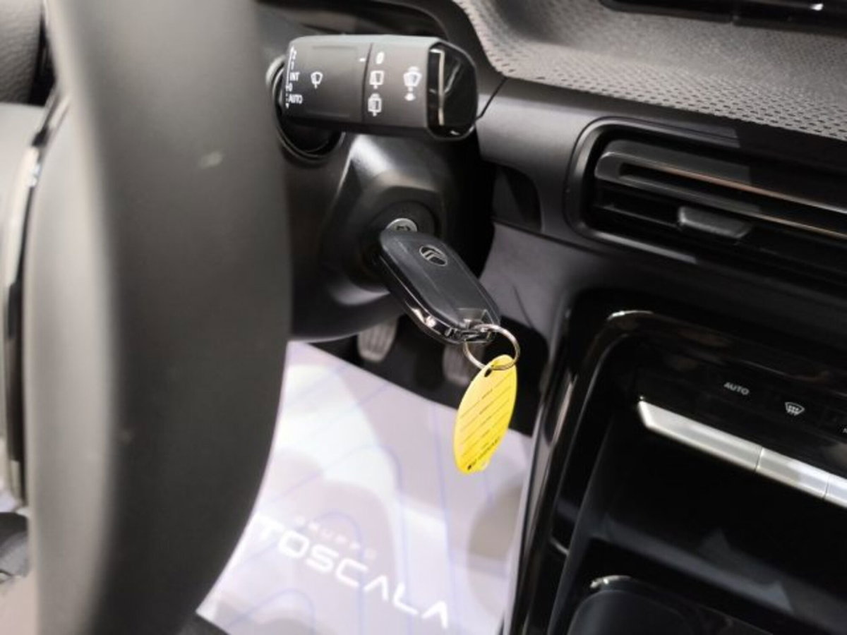 Citroen C3 1.2 puretech turbo Max 100cv s&s (13)