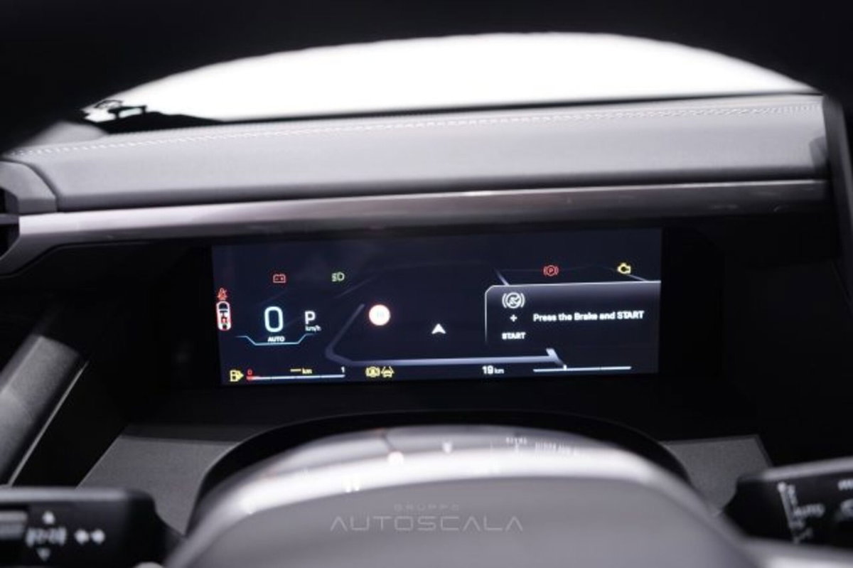 Jeep Compass 1.2 turbo e-hybrid mhev First Edition fwd 145cv edct6 (13)