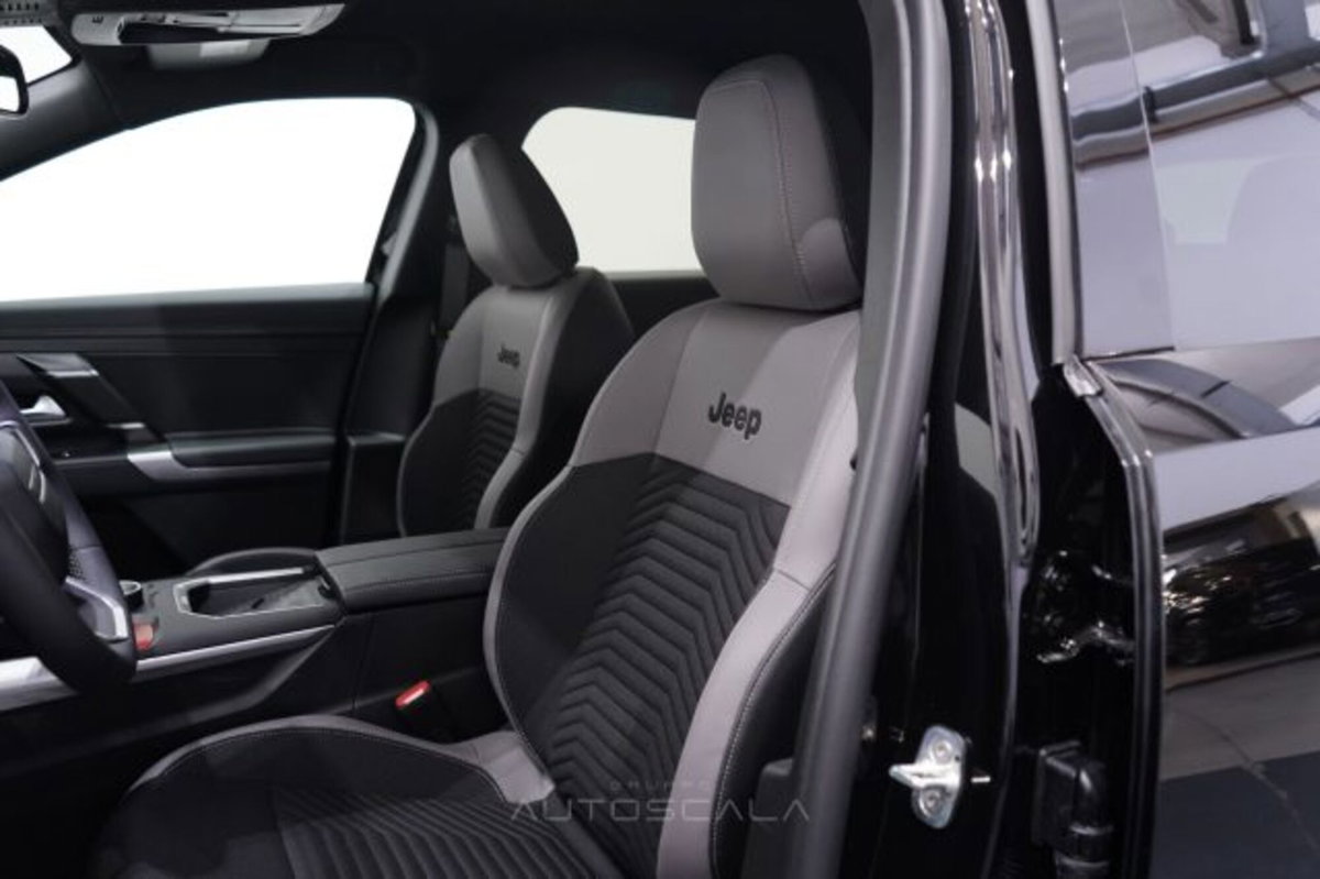 Jeep Compass 1.2 turbo e-hybrid mhev First Edition fwd 145cv edct6 (9)