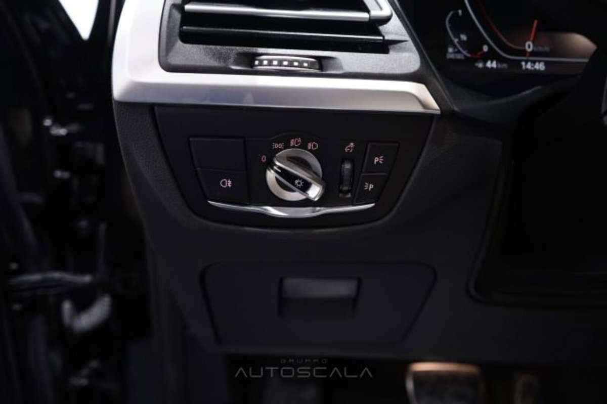 BMW X4 xDrive20d 48V Msport (12)