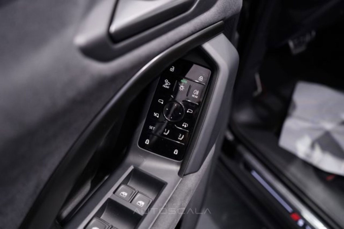 Audi Q5 2.0 tdi mhev+ S line edition quattro 204cv s-tronic (10)