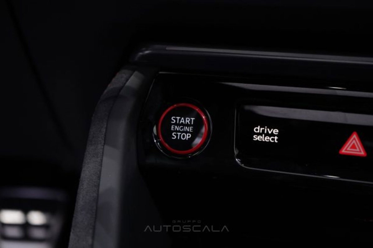 Audi Q5 2.0 tdi mhev+ S line edition quattro 204cv s-tronic (19)