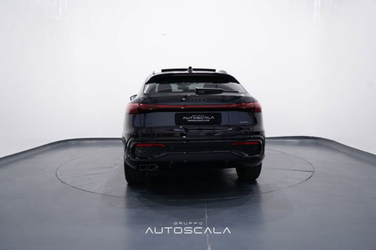 Audi Q5 2.0 tdi mhev+ S line edition quattro 204cv s-tronic (5)