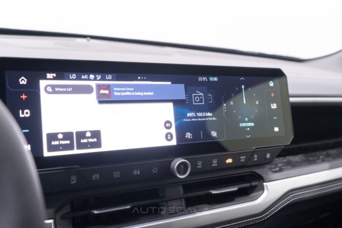 Jeep Compass 1.2 turbo e-hybrid mhev First Edition fwd 145cv edct6 (17)