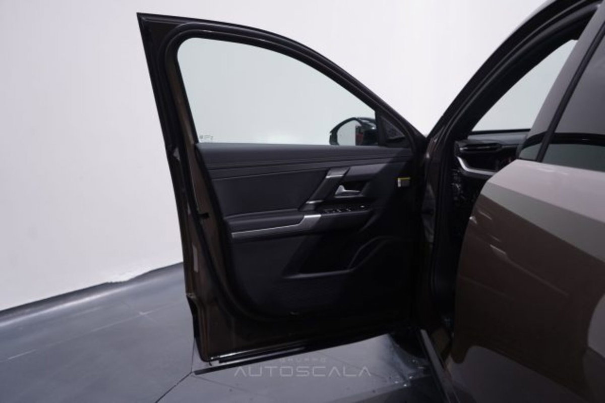 Jeep Compass 1.2 turbo e-hybrid mhev First Edition fwd 145cv edct6 (9)