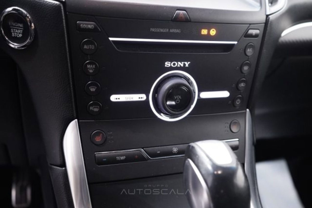 Ford Edge 2.0 TDCI 210 CV AWD Start&Stop Powershift Titanium (16)
