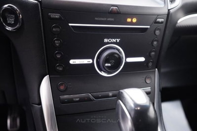Ford Edge 2.0 TDCI 210 CV AWD Start&Stop Powershift Titanium (16)