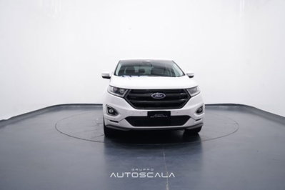 Ford Edge 2.0 TDCI 210 CV AWD Start&Stop Powershift Titanium (2)