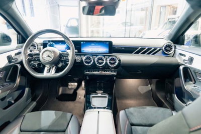 Mercedes-Benz Classe A Sedan AMG 35 AMG Line Premium 4matic auto (10)