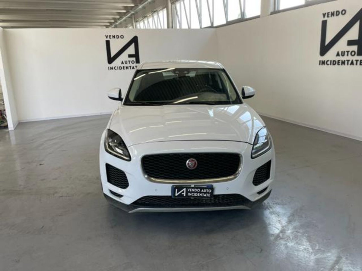 Jaguar E-Pace 2.0D 150 CV AWD (2)