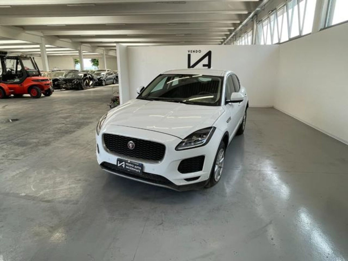 Jaguar E-Pace 2.0D 150 CV AWD (3)