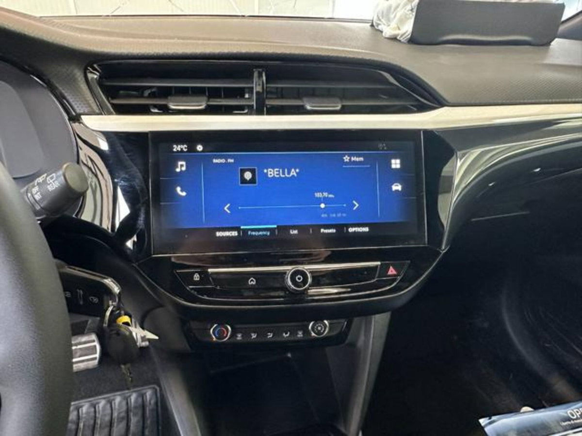 Opel Corsa 1.2 hybrid GS 100cv dct6 (16)