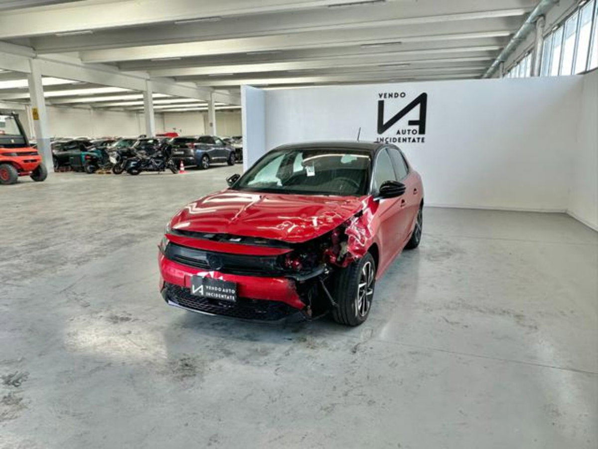 Opel Corsa 1.2 hybrid GS 100cv dct6 (3)