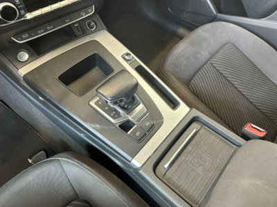 Audi Q5 40 TDI 204 CV quattro S tronic Business (16)