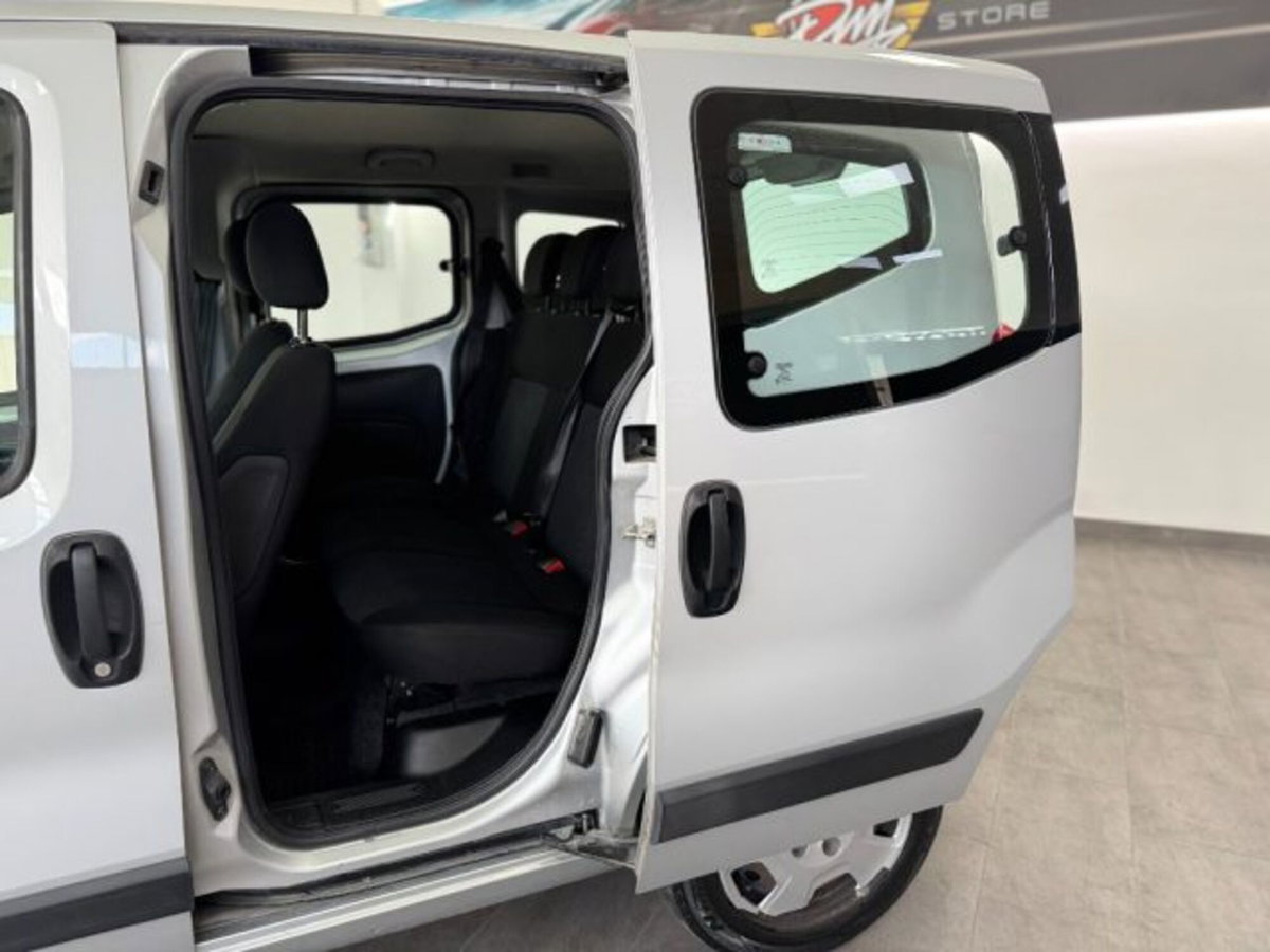 Fiat Qubo 1.3 MJT 80 CV Lounge (13)