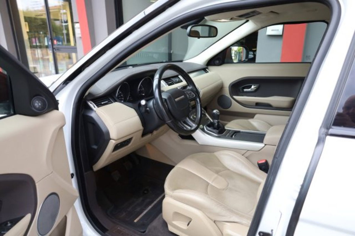 Land Rover Range Rover Evoque 2.2 Sd4 5p. Pure (3)