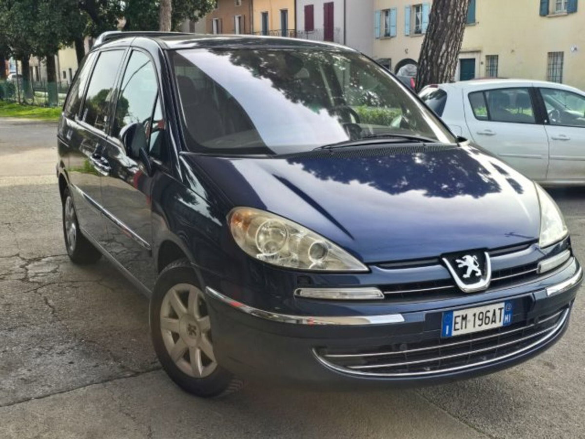 Peugeot 807 HDi 163CV ST (11)