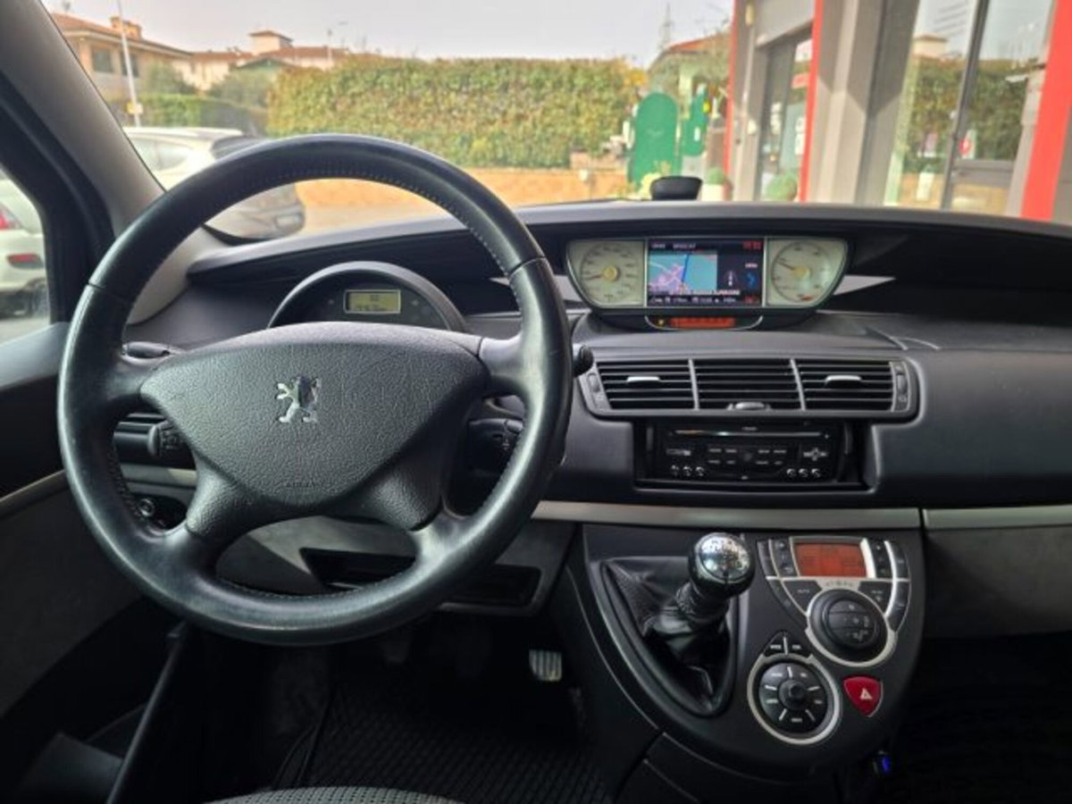 Peugeot 807 HDi 163CV ST (3)