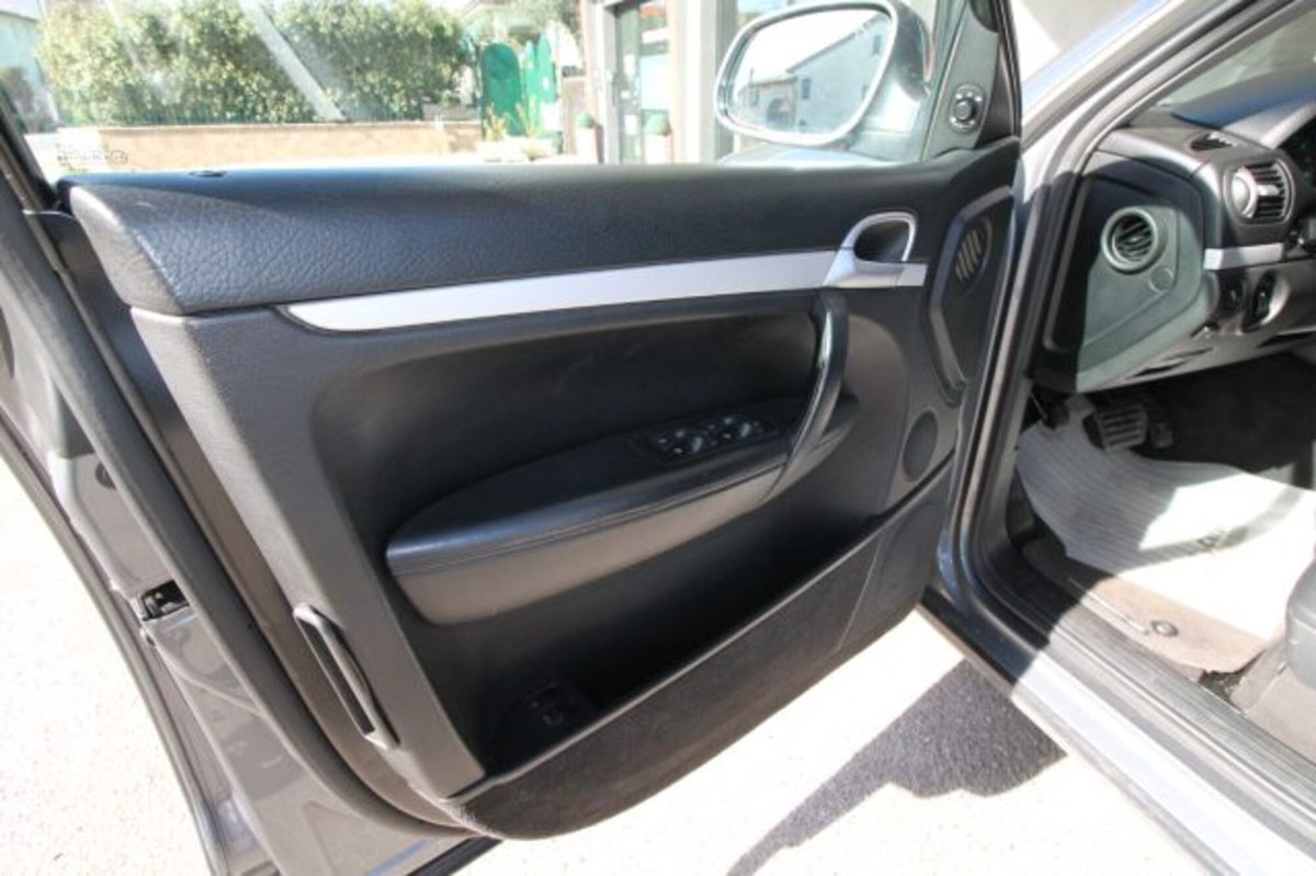 Porsche Cayenne 3.2 V6 cat (10)