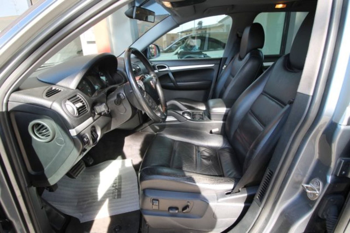Porsche Cayenne 3.2 V6 cat (12)