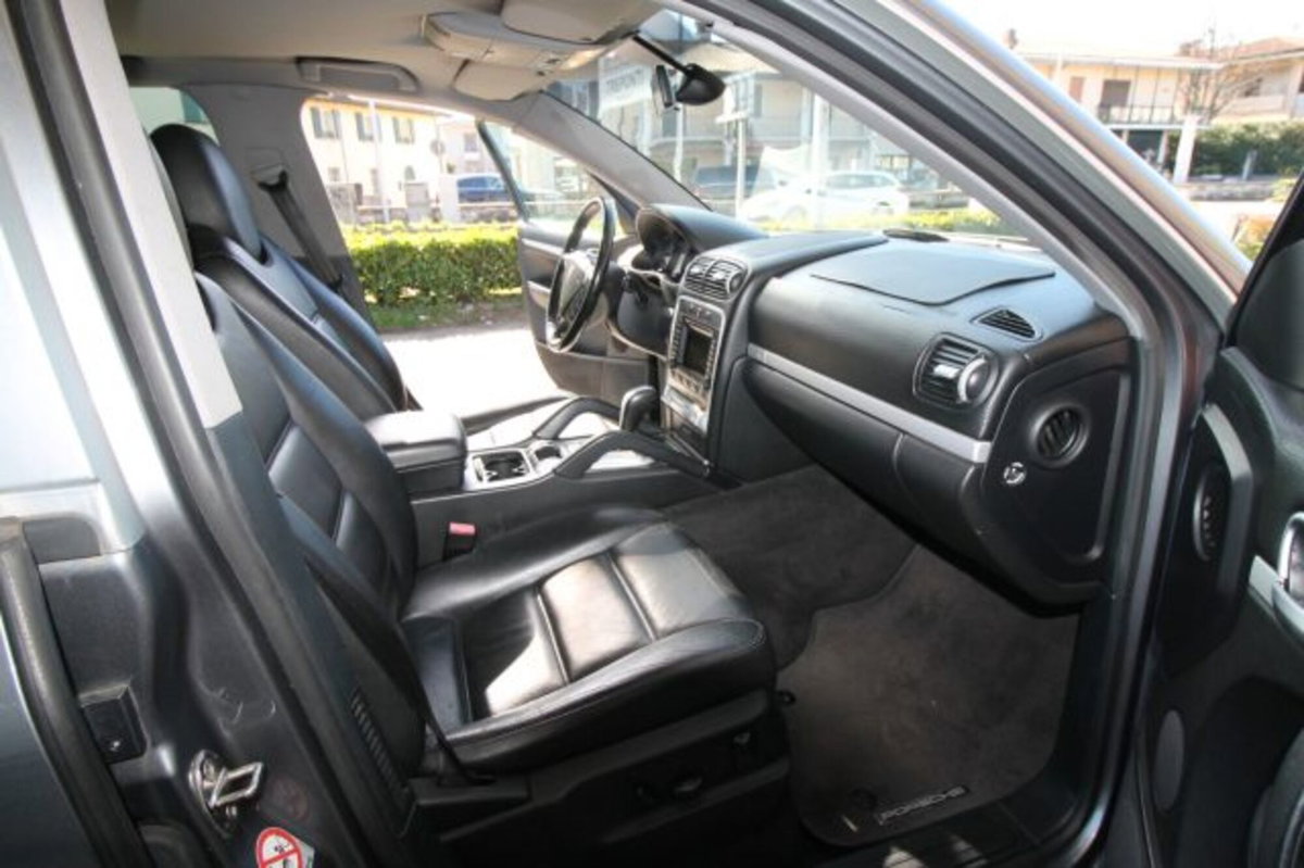 Porsche Cayenne 3.2 V6 cat (14)