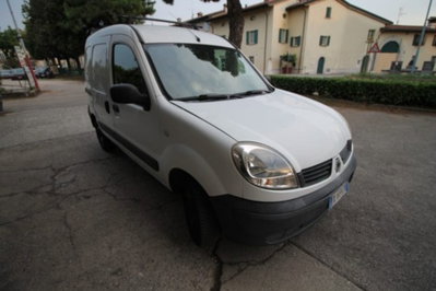 Renault Kangoo 1.5 dCi/60CV 3p. Confort Express (15)