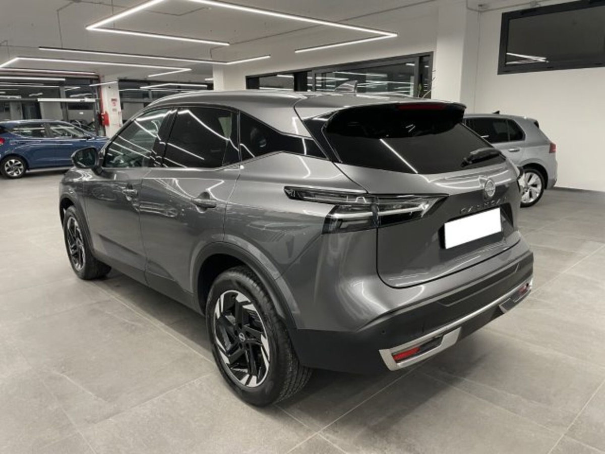 Nissan Qashqai 1.3 mhev N-Connecta 2wd 158cv (18)