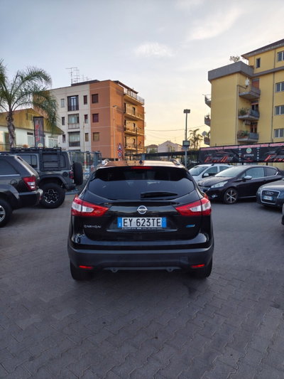 Nissan Qashqai 1.5 dCi Tekna (8)