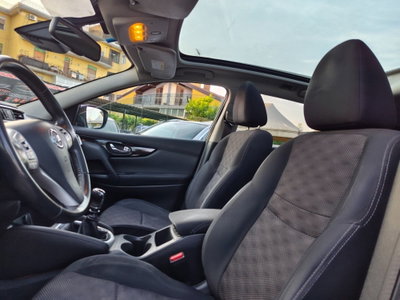Nissan Qashqai 1.5 dCi Tekna (9)