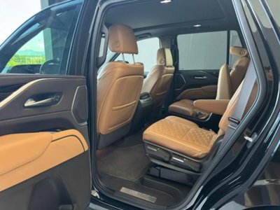 Cadillac Escalade Escalade 3.0L TD I6 AT AWD Sport ESV (11)