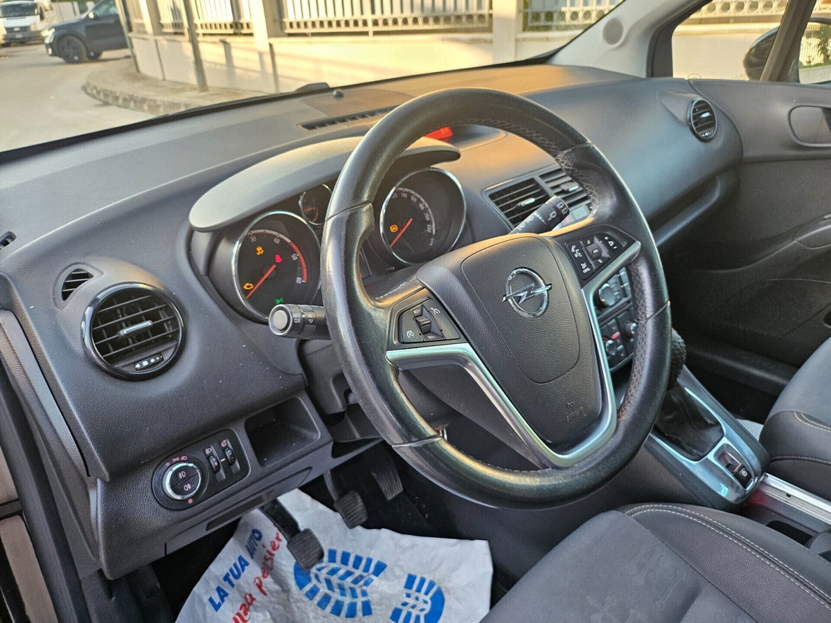 Opel Meriva 1.3 CDTI 95CV ecoFLEStart&Stop Cosmo (9)