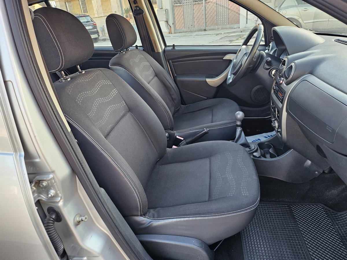 Dacia Sandero Stepway 1.5 dCi 70CV (13)