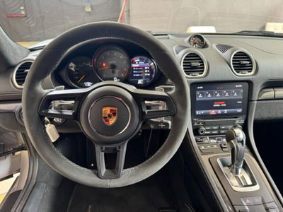 Porsche 718 Cayman  Cayman 4.0 GT4 (6)