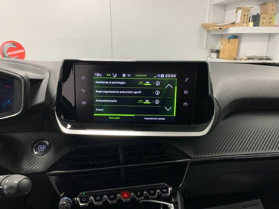 Peugeot 2008 BlueHDi 110 S&S Allure Pack (12)