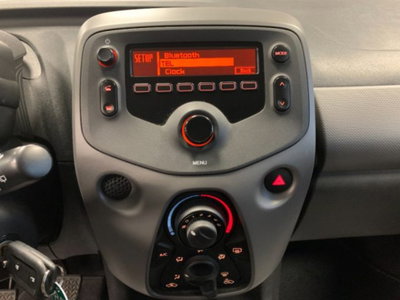 Peugeot 108 72 5 porte Allure (18)