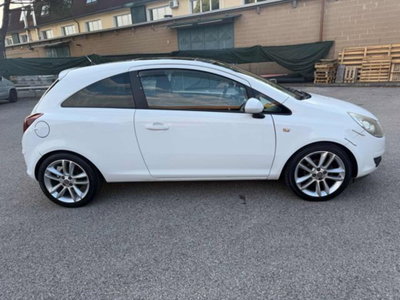 Opel Corsa 1.3 CDTI 75CV ecoFLE3 porte Club (7)