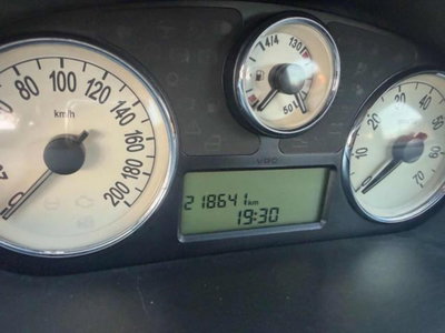 Lancia Ypsilon 16V Platino (5)