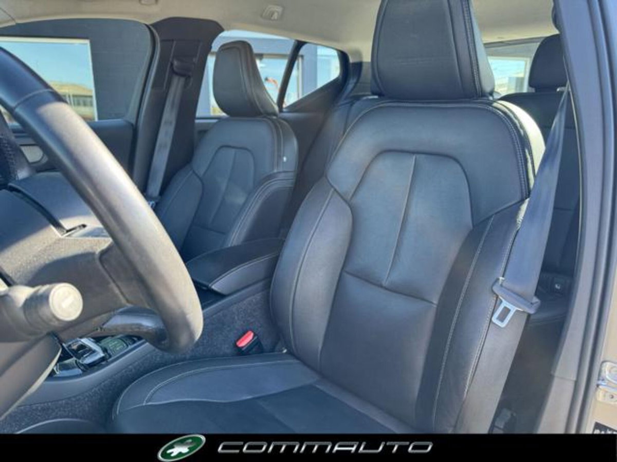 Volvo XC40 D3 Geartronic Inscription (10)