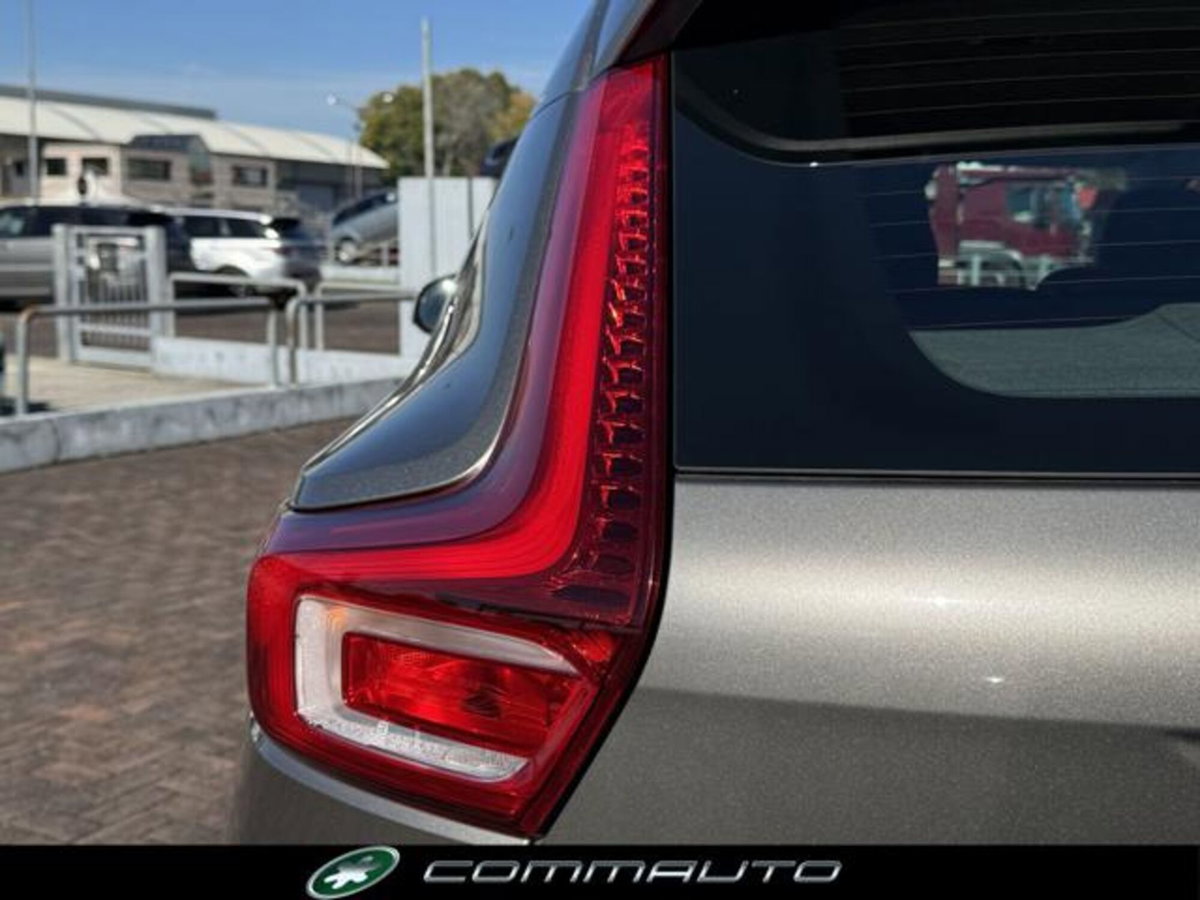 Volvo XC40 D3 Geartronic Inscription (8)