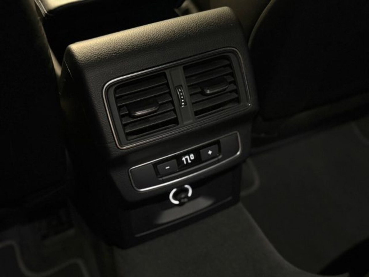 Audi Q5 2.0 TDI 190 CV quattro S tronic S line plus (14)