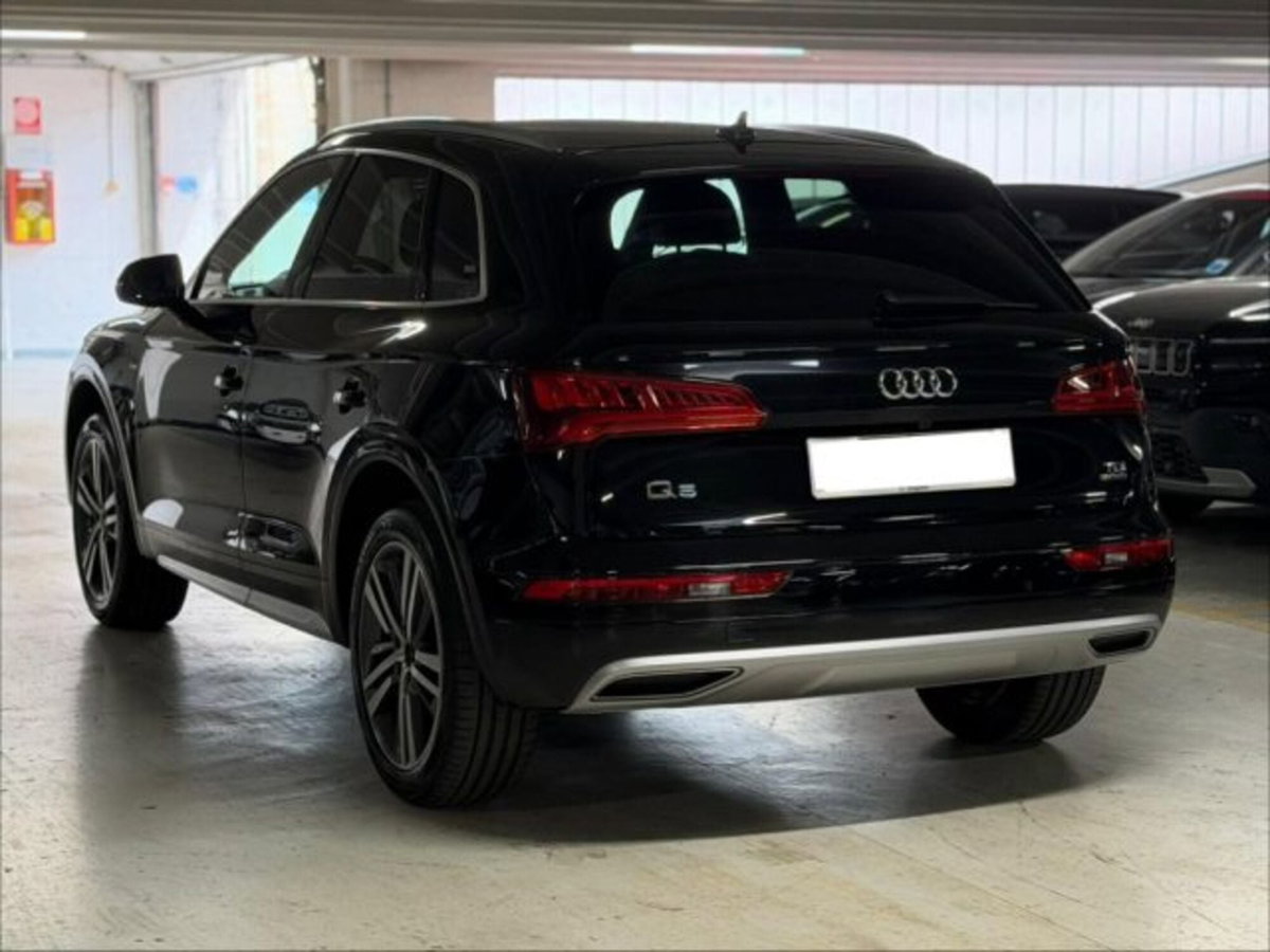 Audi Q5 2.0 TDI 190 CV quattro S tronic S line plus (7)