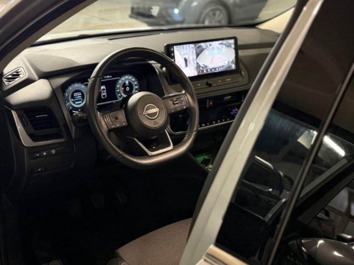 Nissan Qashqai 1.3 mhev N-Connecta 2wd 140cv (8)