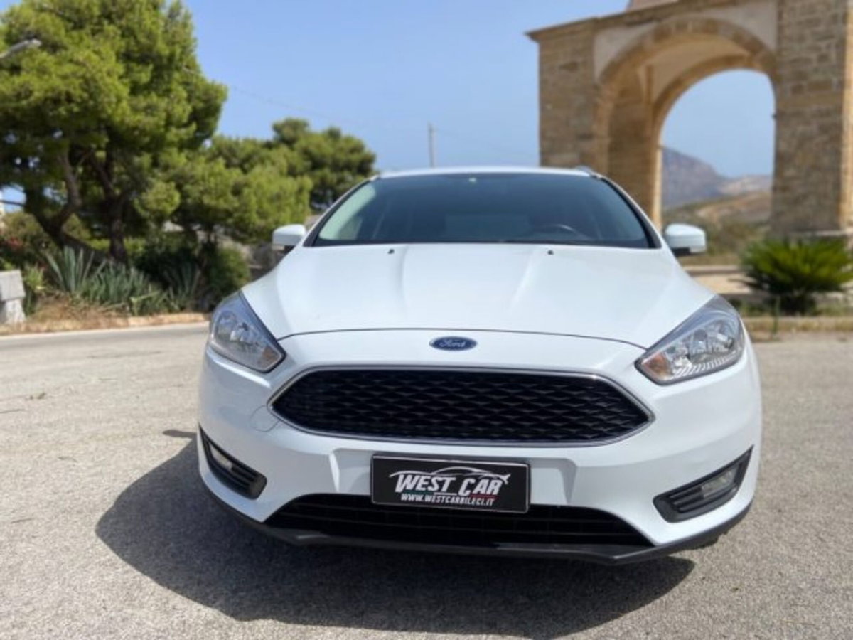 Ford Focus Station Wagon 1.5 TDCi 120 CV Start&Stop SW Business (4)