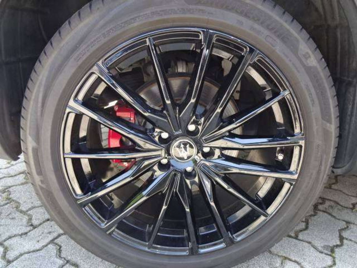 Maserati Levante Levante V6 AWD (14)