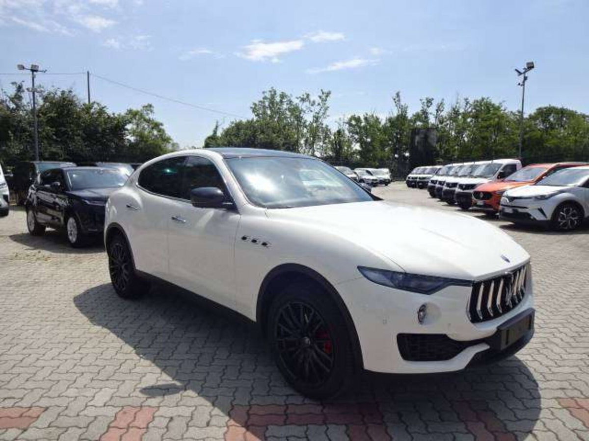 Maserati Levante Levante V6 AWD (3)