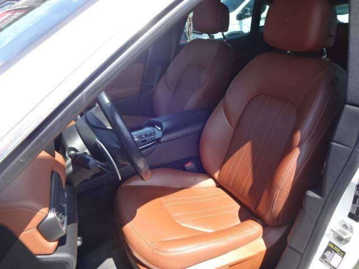 Maserati Levante Levante V6 AWD (8)