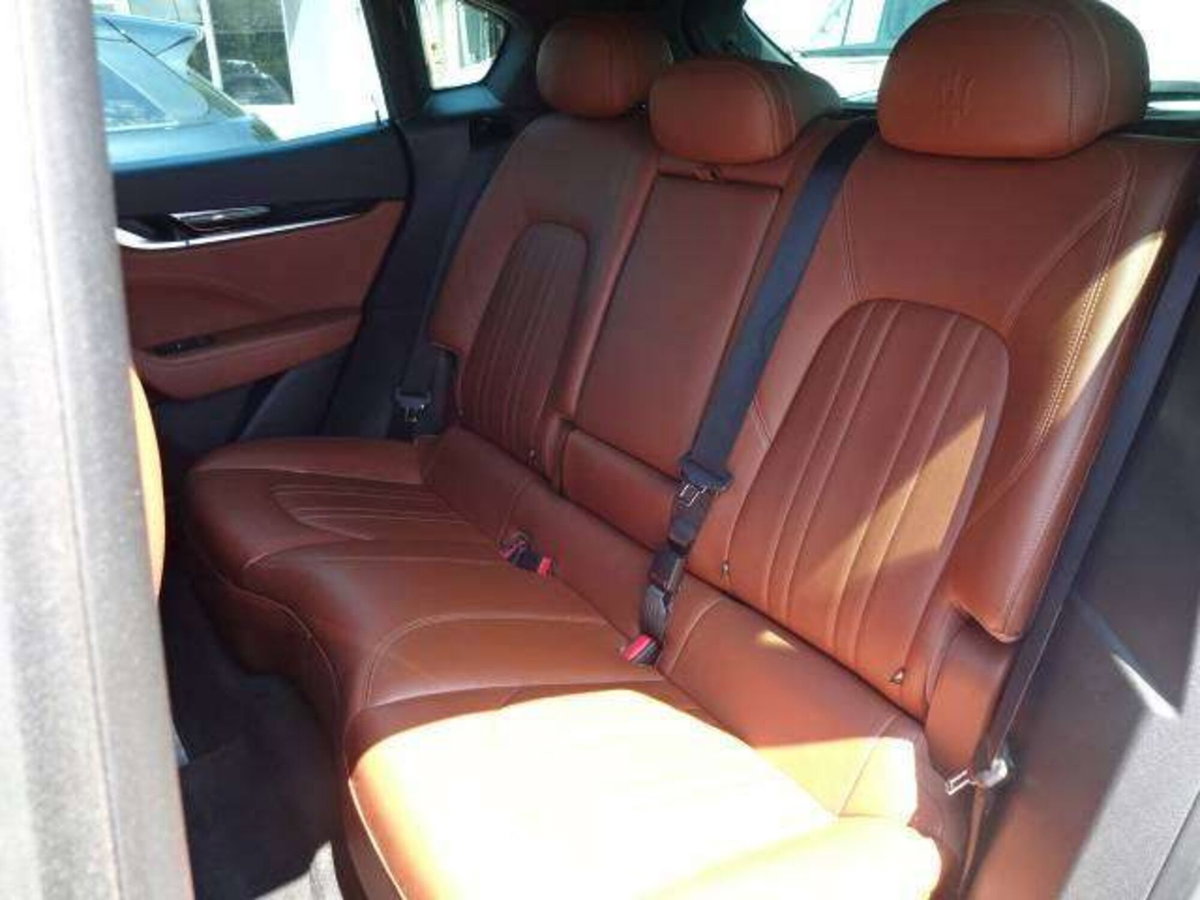 Maserati Levante Levante V6 AWD (9)
